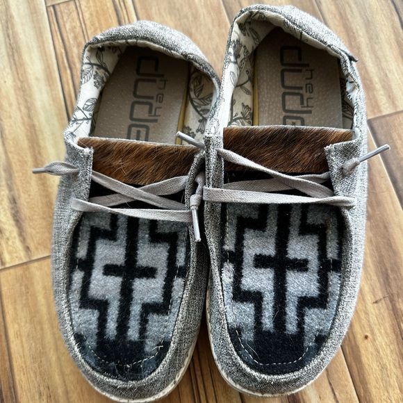 Hey Dude Shoes Custom Hey Dude Shoes Size 7 Worn A Few Times But In